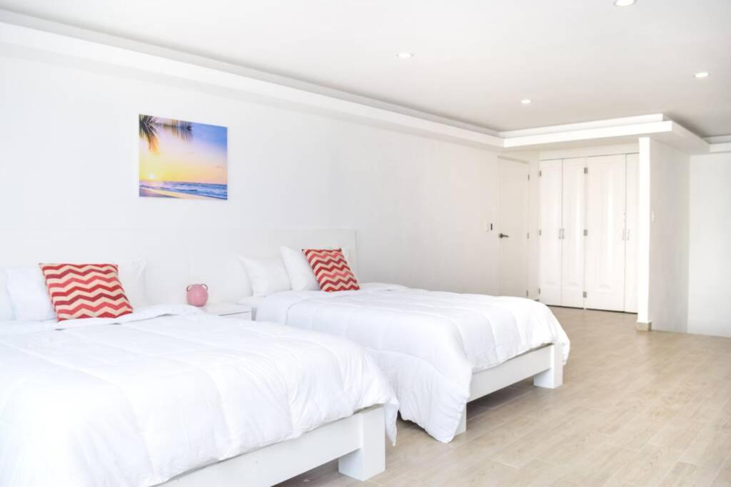 Villas Marlin 108, A Pie De Playa, Albercas, Jacuzi, Ubicacion Inmejorable Cancún Kültér fotó