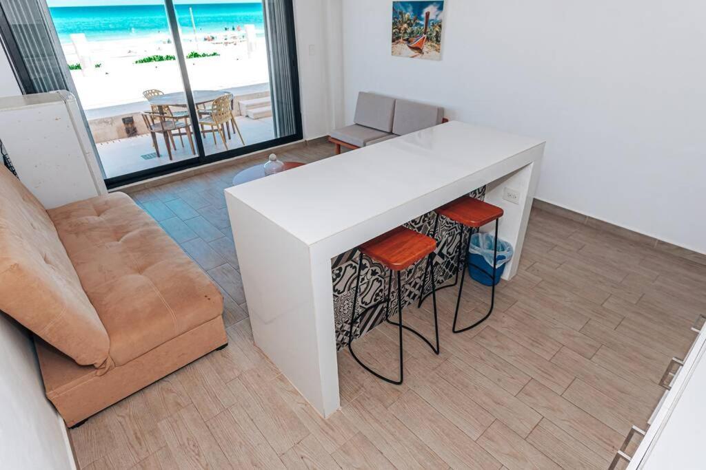 Villas Marlin 108, A Pie De Playa, Albercas, Jacuzi, Ubicacion Inmejorable Cancún Kültér fotó